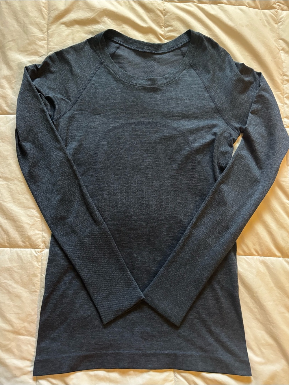 Swiftly Tech Long-Sleeve Shirt 2.0 Hip Length